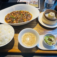 正宗広東私房菜サワダ 梅田エスト店 - 