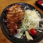 暖 - 生姜焼　　分厚い豚ロースですよ～