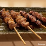 やきとり竜鳳 - 料理写真:鶏はらみ×2本ともも×2本