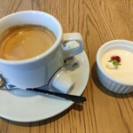 セストセンソ - ホットコーヒーとパンナコッタ