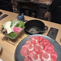 すき焼 しゃぶしゃぶつかだ KITTE大阪店 - 