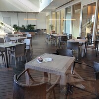 セストセンソ - テラス席