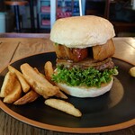 パントリー コヨーテ - 