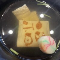 うなぎ家 しば福や - お店の印入り湯葉のお吸い物も美味しい！