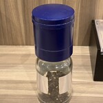 鳥そば 真屋 - 黒胡椒