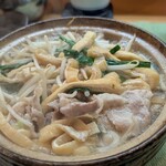 お食事処 さいさい - 鶏鍋　2,000円（合計からの推測）