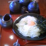 めん処 やかた庵 - 山かけうどん