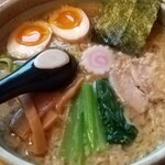 麺酒房 うさぎ家 - らーめん（超こってり）790円