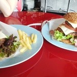 ワイズダイナー -  Y'sグレートキングバーガー＆Y'sキングバーガー