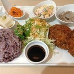  ランチ　メンチカツプレート