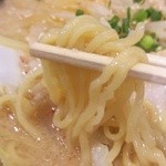 ちりめん亭 -  麺アップ