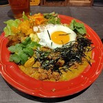 Dining Bar ティグレ - 鮭のポリヤルときのこのカレー