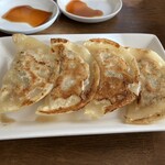ラーメン いっこく - 焼き餃子4ヶ450円