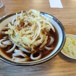 新川うどん店 - 天ぷらうどん540円