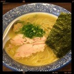 和伊まる -  鶏白湯そば　750円　2014.05.28