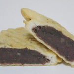 サザエうす皮たい焼 - 薄皮鯛焼≪粒あん≫（断面、2014年5月） 