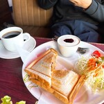 コーヒーハウス ブリッヂ - 