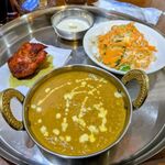 本場のインド料理 ラドウニ - 本日のスペシャルランチの「カレーetc」