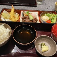 すきやきしゃぶしゃぶ 神戸牛 石田 ハービスPLAZA店 - 