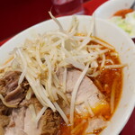 ラーメン二郎 - ラーメン半分＋ＳＫ白ネギ