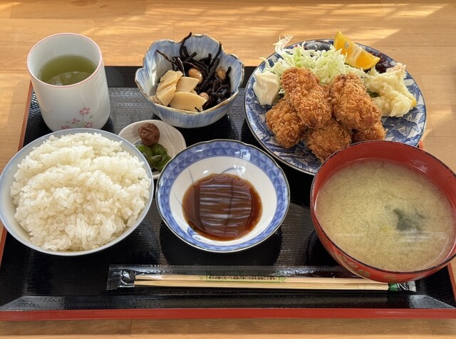 しょん】ことりのお食事処 しょん】ことりのお食事処 ことりの