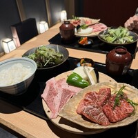 純和牛焼肉 無限亭。 - 