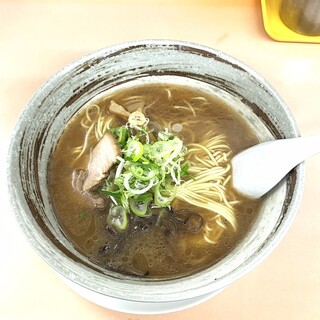 ラーメンハウス盾_0