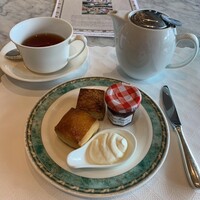 グリロジー バー＆グリル - 