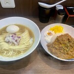 ヌードル＆スパイスカレー 今日の1番 - 朝限定セット　¥1,000-(税込)