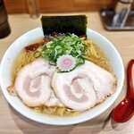 自家製麺 麺や 六等星 - 背脂中華そば1,200円