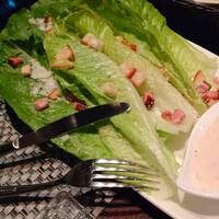 R restaurant & bar - 