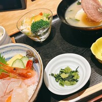 くし路 KITTE丸の内店 - 