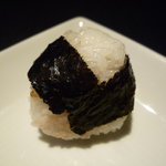 天むす すえひろ - ☆肉しぐれ煮はコロンとしたカタチです☆