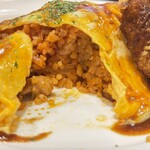 浅草うまいもん あづま - ヒレのっけオムライス