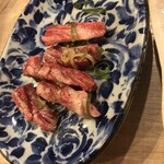 和牛焼肉大衆酒場 ホルモン博多春吉のじゃん横 - 