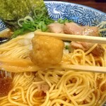 麺屋 銀星 海美風 - 「煮干し中華そば」つみれ？