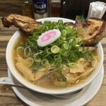 焼豚中華そば 啜る - 