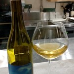 Nicolas Chevrollier - 魚料理に合わせた白ワイン　ドメーヌ・ラファージュ アンプロメパトロ