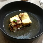 Nicolas Chevrollier - フォアグラの揚げ出し豆腐