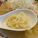 喜一 - 朝日屋食品の中太麺