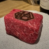 YAKINIKU 安萬LABO - 大人のローストビーフ