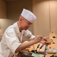 鮨 やすみつ - 
