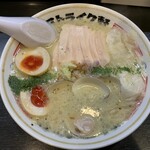 ストライク軒 - 