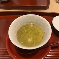 和料理 蓮花寺 さいとう - 中に白子が入っており一品目から胃が優しく感じました。