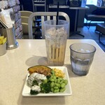 J.S. BURGERS CAFE マークイズ福岡ももち店 - オニオンフライもトッピング