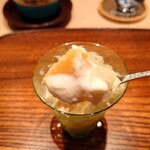 伯雲 - 下にヨーグルトのアイス