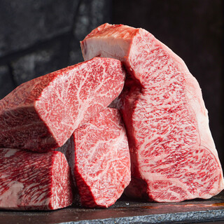 最上の赤身肉【都萬牛】