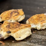 お好み焼き ふじや - じっくり、じらして焼くのも楽しみの１つ