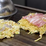 お好み焼き ふじや - ※ 他の方の「エビ玉」と「豚モダン」  (❛ᴗ❛)うまそぉー