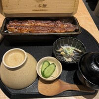 うなぎ四代目菊川 東京駅黒塀横丁店 - 